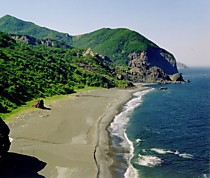 Экселюзив Туризм Сахалин Отдых по сахалинскому активный поход одного дня на результат Море Горы Ручьи Лосось форель редчайшие грибы и ягоды