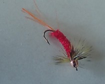 Уловистые грузовые мушки на Хариуса мелкого ленка ручьевую Форель мальму пеструшку каменку на крючках Мустад # 10 с длинным телом из синели Mustad Кроваво Красная  Синель с УФ Ворсинками  Щетинки Фл Красный мех  козы ,Жабо петух Гризли Конусная медная гол