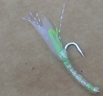 Фосфорная мормышка на корюшку Фосфорный  Бокоплав Серебряный японский крючок Хапуга 6 мм с колечком Тело UV Chewe Skin Glow -n - the - dark Крыло мобискин Keimura Toxo Люрекс Кеймура и Фосфор Тохо Антрон GLO BRITE Veniard Зеленый Цена за 5