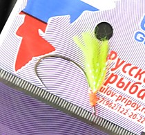 крючки на горбушу формы Октопус № 16 мм фирмы Оунер япония с крылом Вата УФ салат фирмы Атлас канада, цена за пачку из 5 крючков на горбушу Хороший цвет на симу и форель